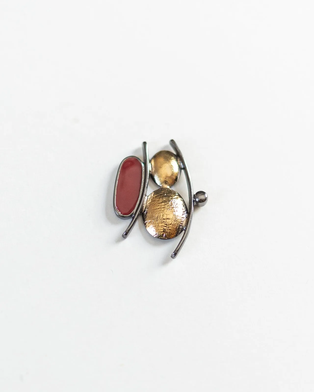 Crimson Queen Attachable Crown Fashion Accessory