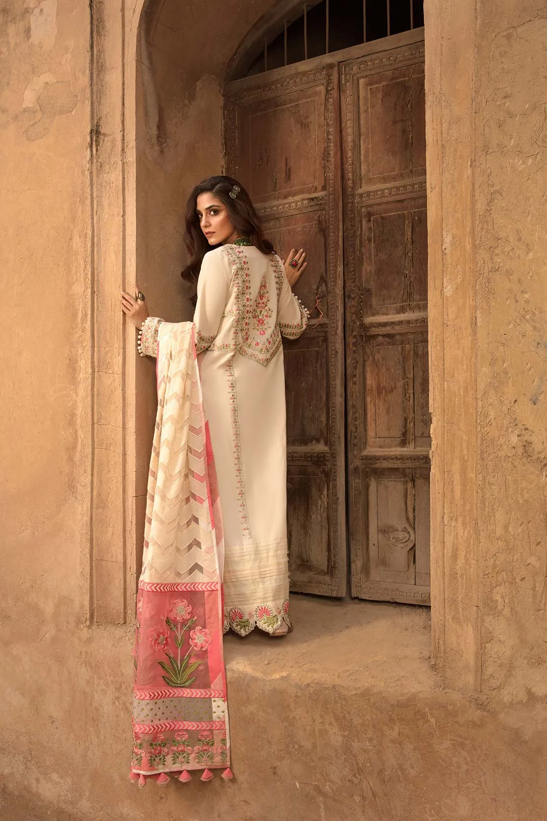 Crimson X Saira Shakira Winter Collection 2020 – Sunehra Gota - Pearl