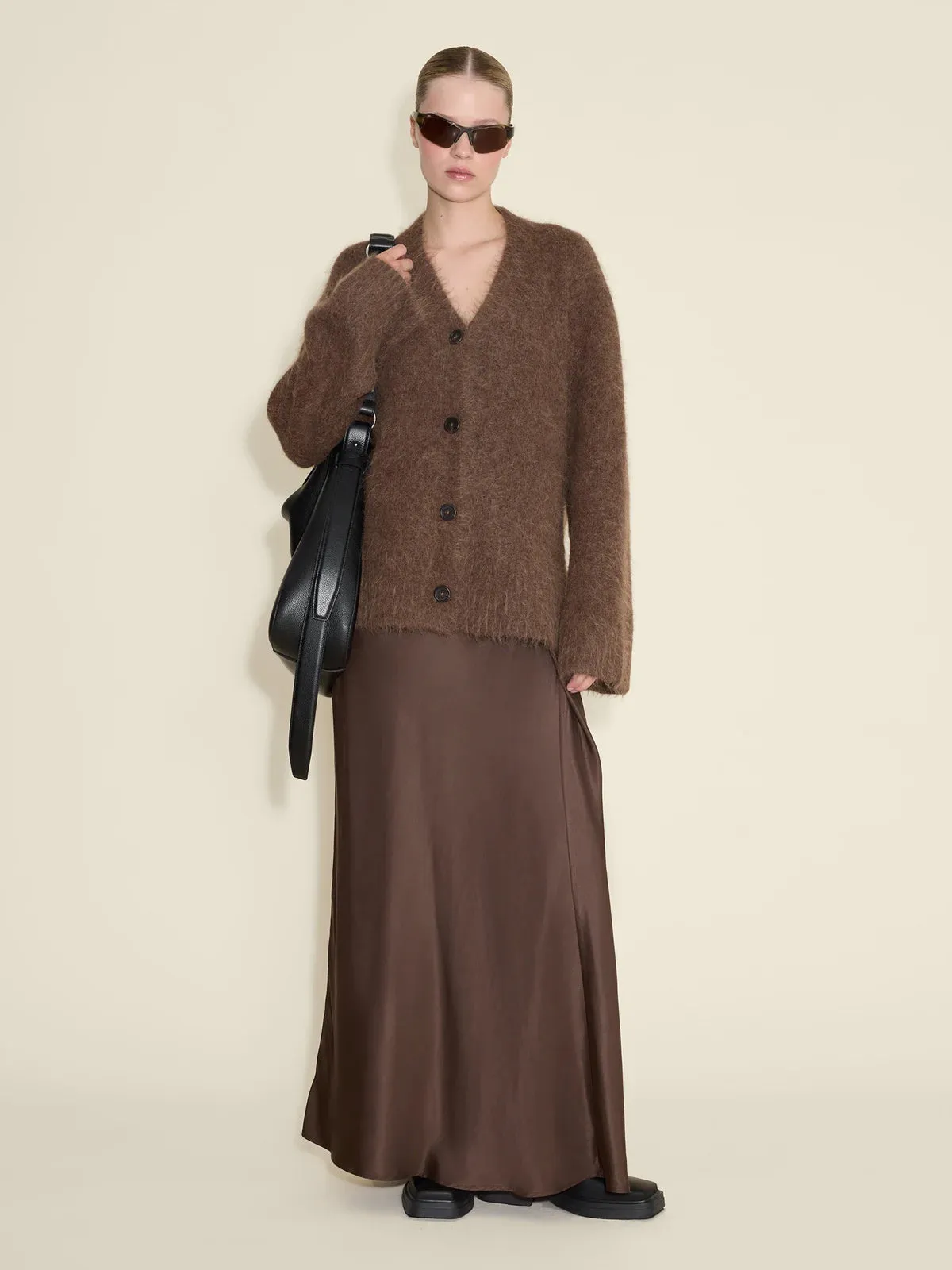 Fure Fluffy Cardigan - Dark Brown
