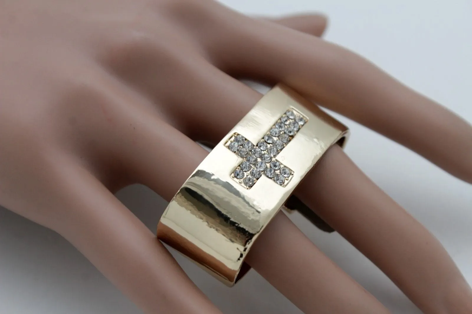 Gold Metal Wide Band 2 Finger Religious Cross Bling Ring Women Trendy