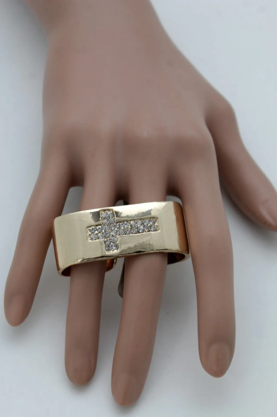 Gold Metal Wide Band 2 Finger Religious Cross Bling Ring Women Trendy
