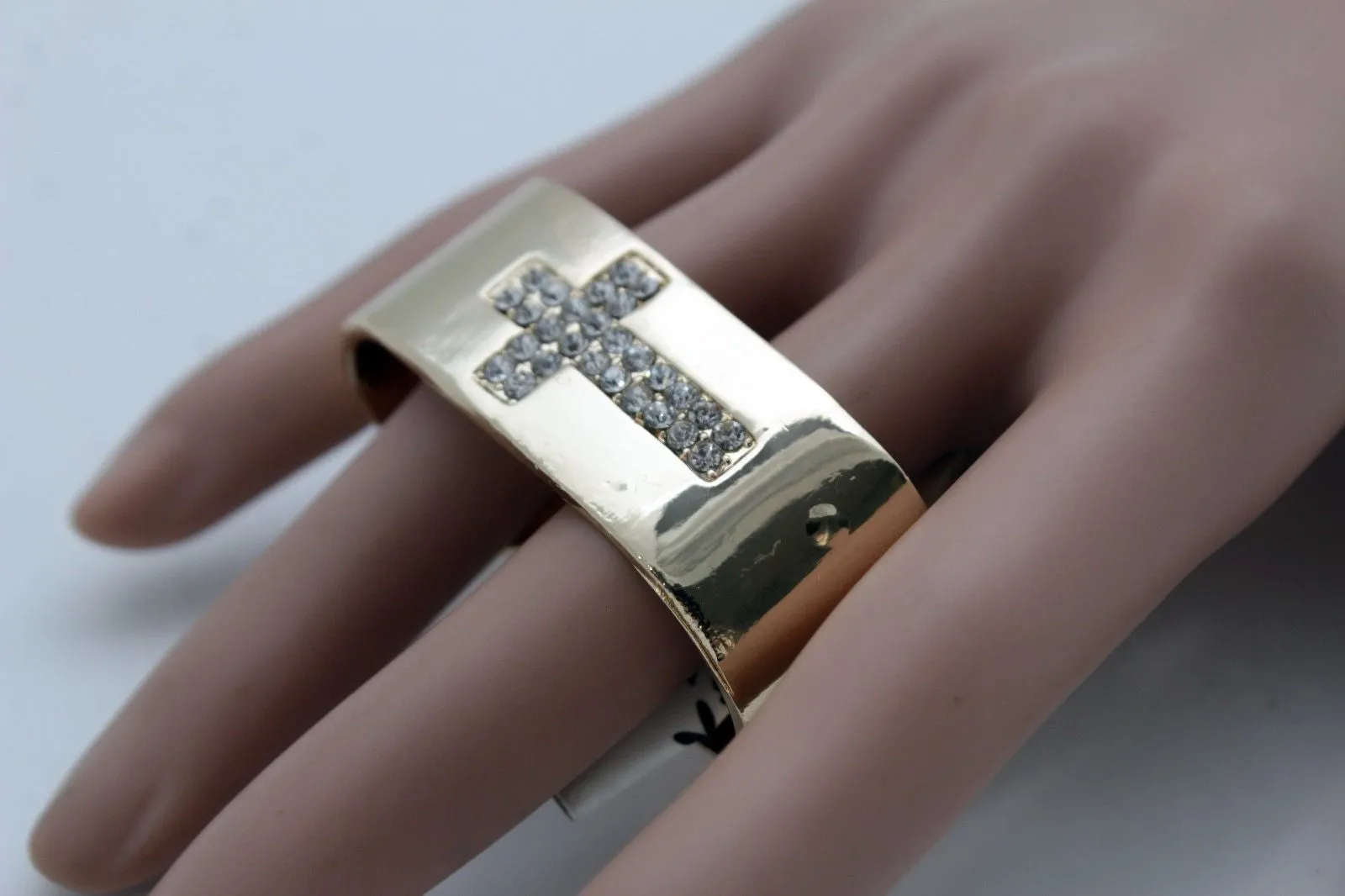 Gold Metal Wide Band 2 Finger Religious Cross Bling Ring Women Trendy
