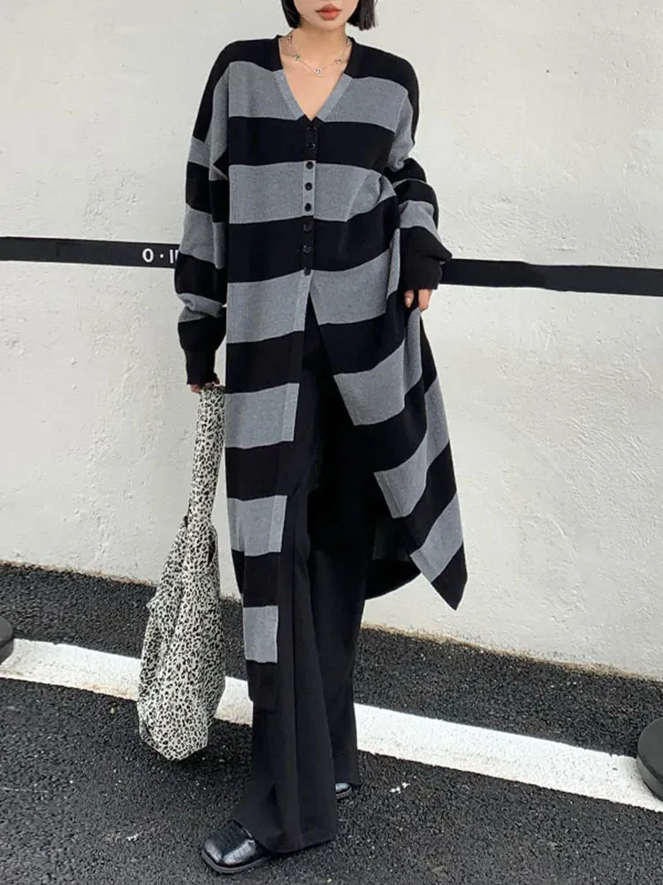 Lite Gothic Style Split Cardigan