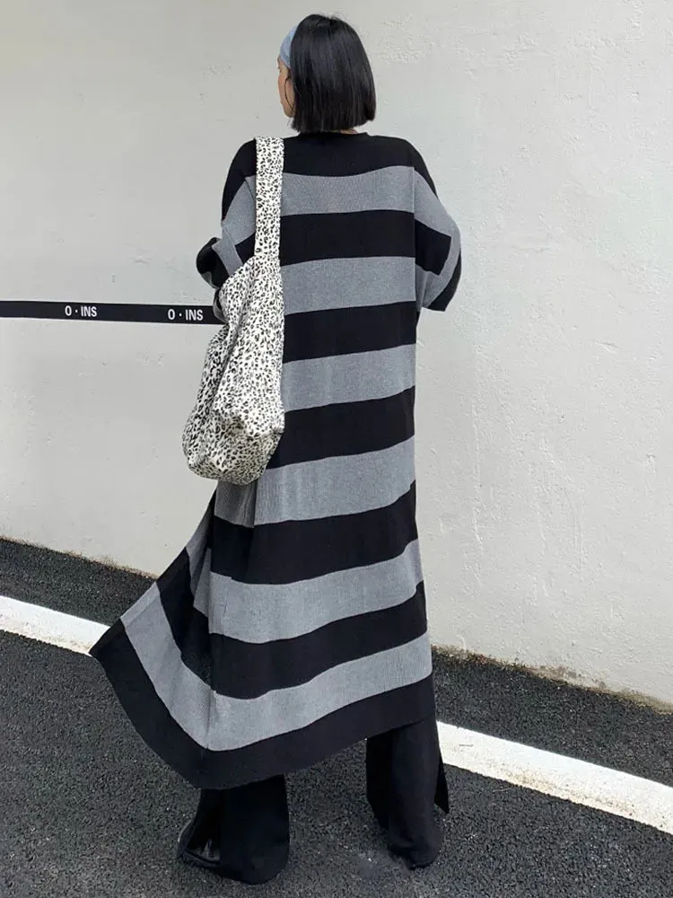 Lite Gothic Style Split Cardigan