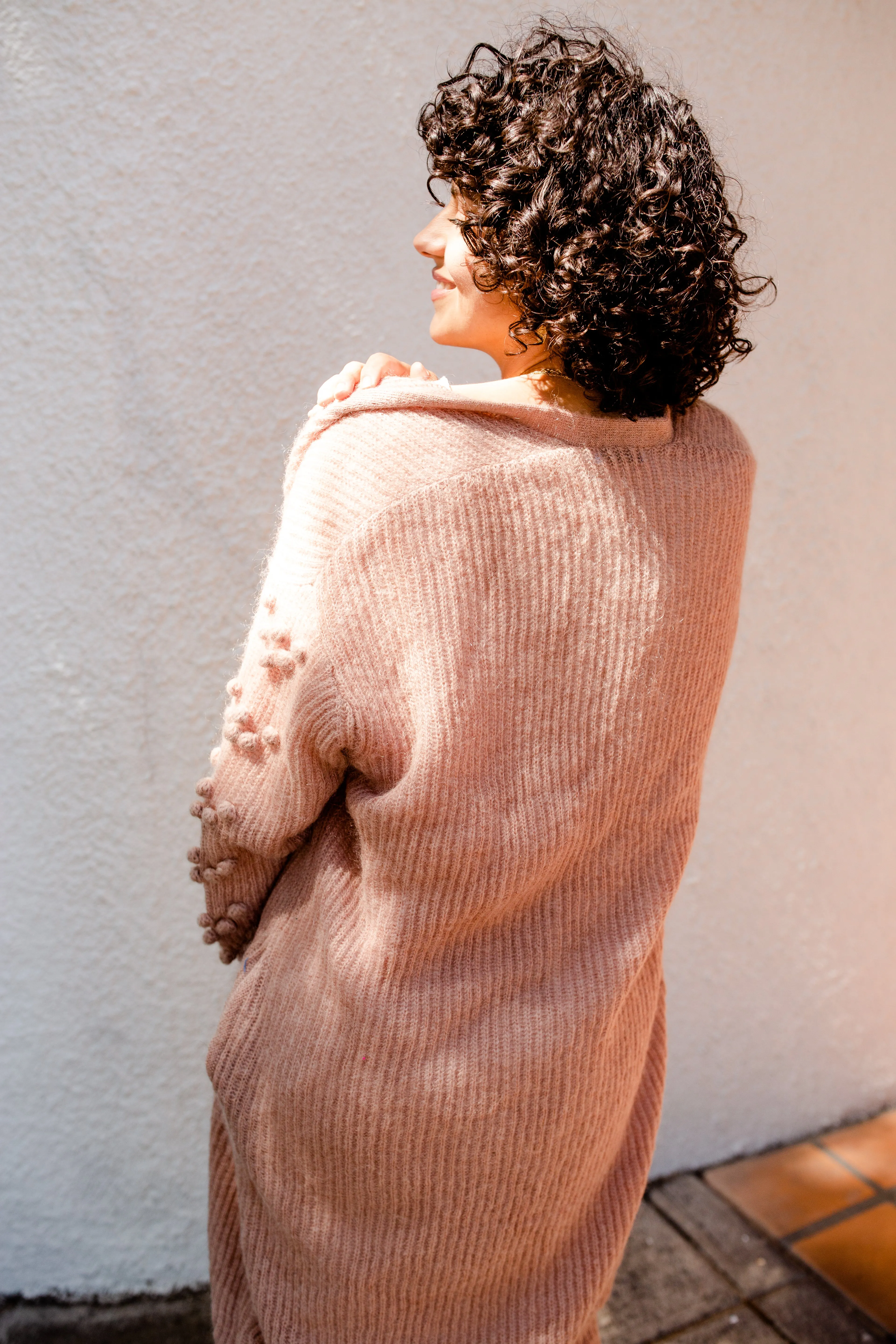LOLA LONGLINE CARDIGAN - SANDY