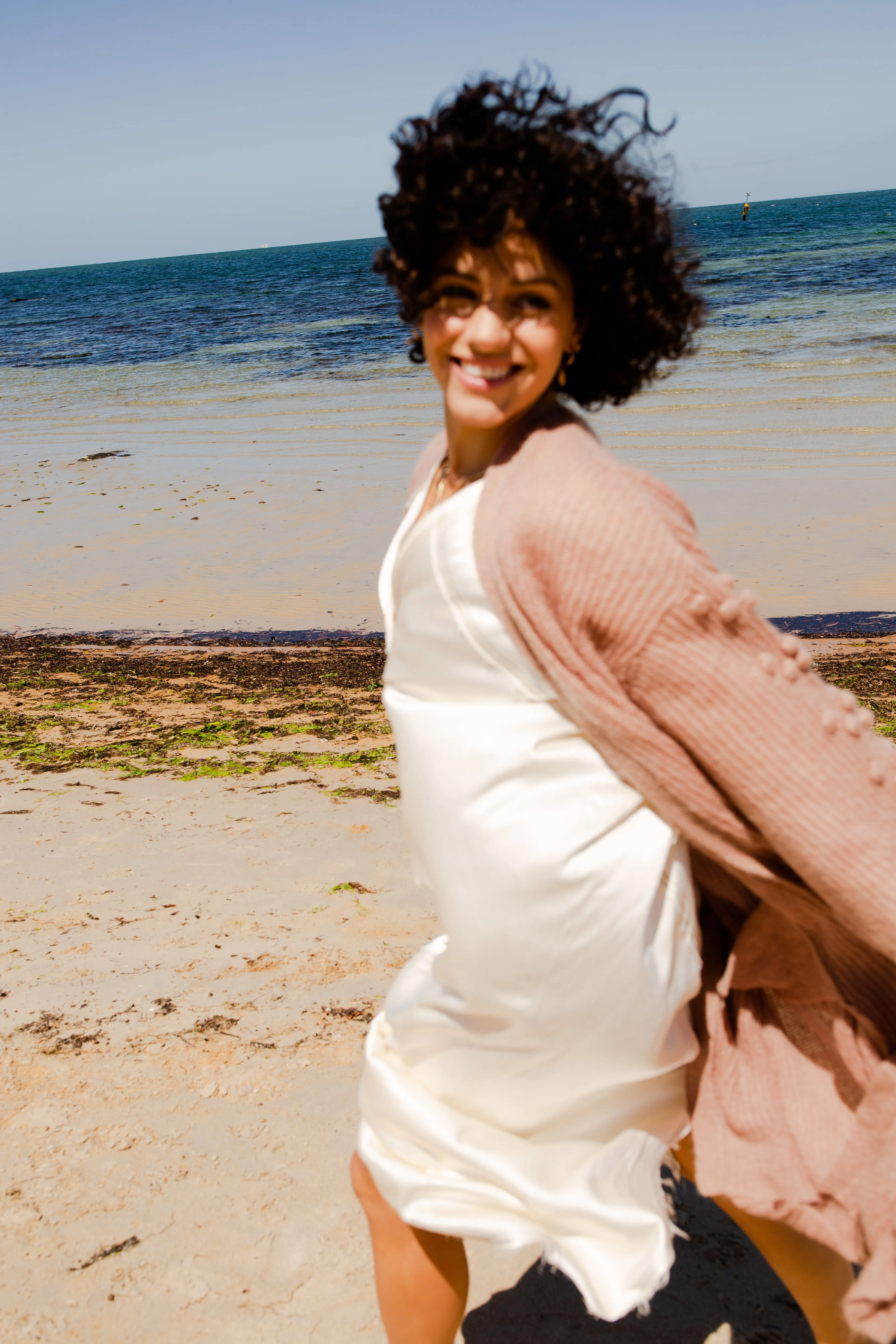 LOLA LONGLINE CARDIGAN - SANDY