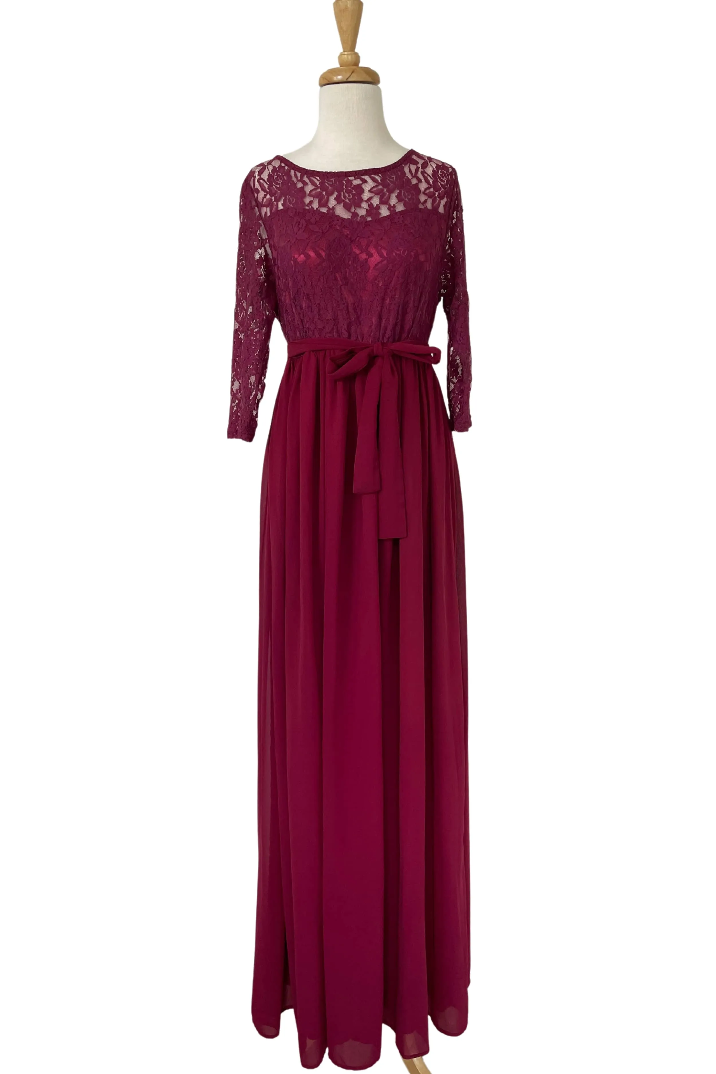 Scarlett Lace Maxi Dress