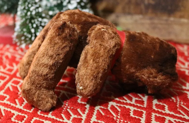 Tin Pail Red Paint Miniature Teddy Bear Festive Gathering