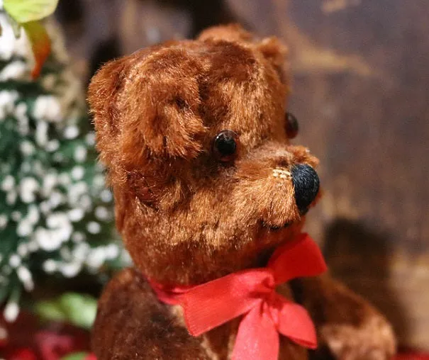 Tin Pail Red Paint Miniature Teddy Bear Festive Gathering