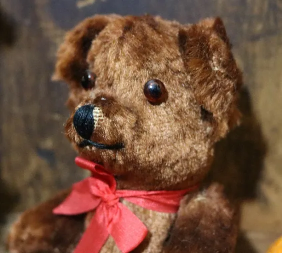 Tin Pail Red Paint Miniature Teddy Bear Festive Gathering