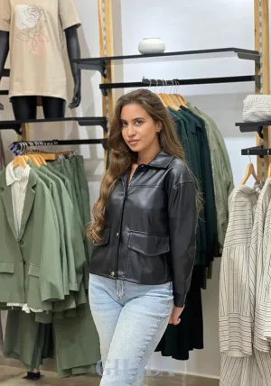 Veste courte en simili cuir